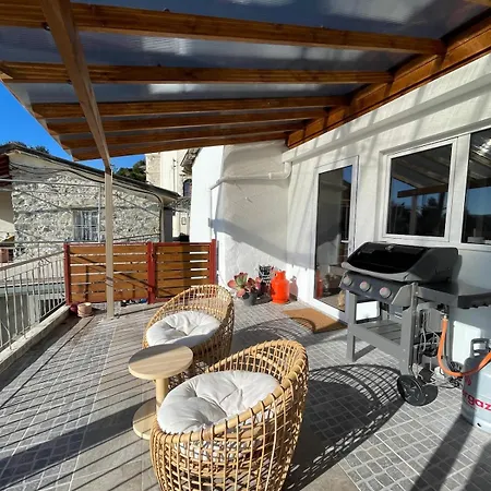 House Of Light, Mountain Retreat בית נופש
