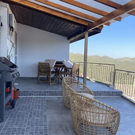 House Of Light, Mountain Retreat בית נופש *